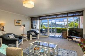 Гостиница Seaview Apartment  Пиктон